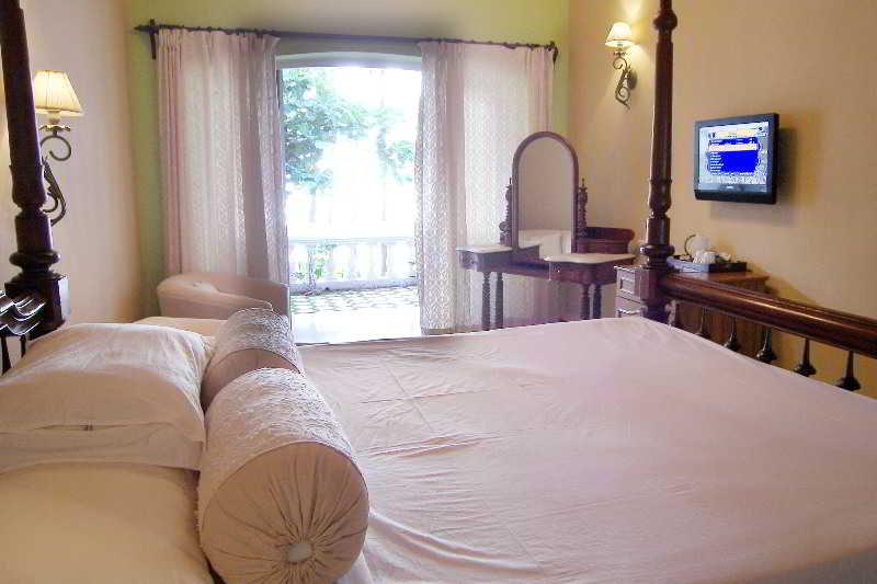 Prainha Resort By The Sea Taleigao Bagian luar foto