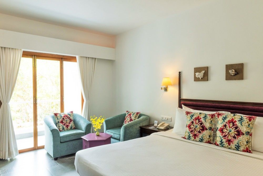 Prainha Resort By The Sea Taleigao Bagian luar foto
