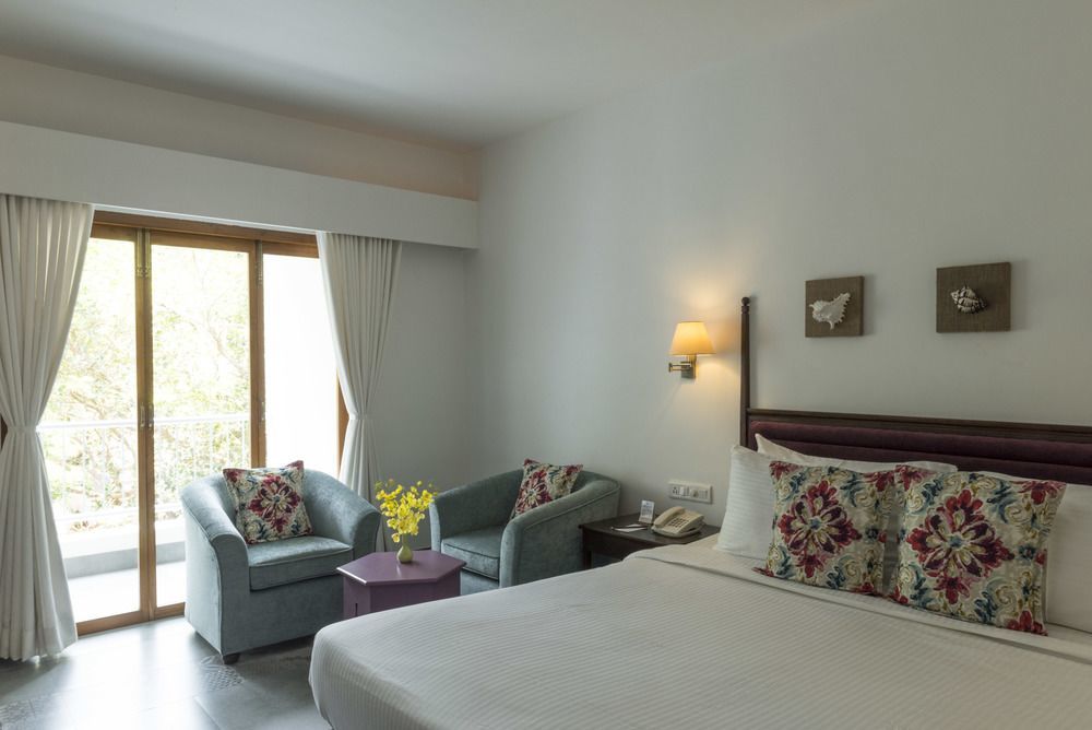Prainha Resort By The Sea Taleigao Bagian luar foto